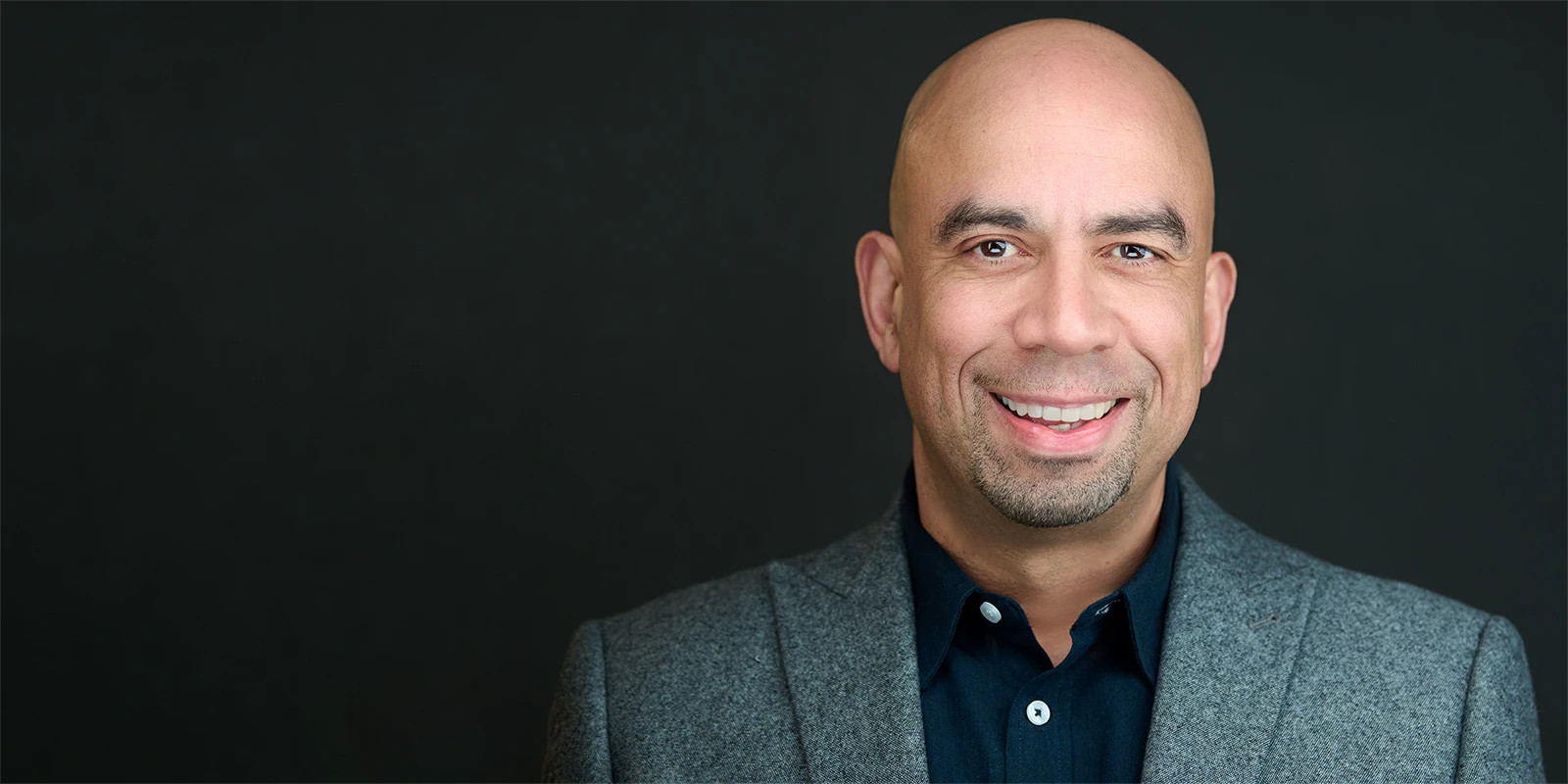 Professional headshot photographer working in Salisbury and South Wiltshire, studio-quality portraits for business and defence professionals