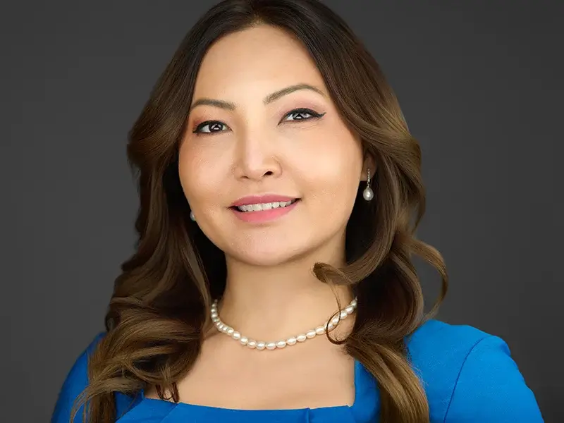 Corporate portrait of an insurance CEO for executive branding.